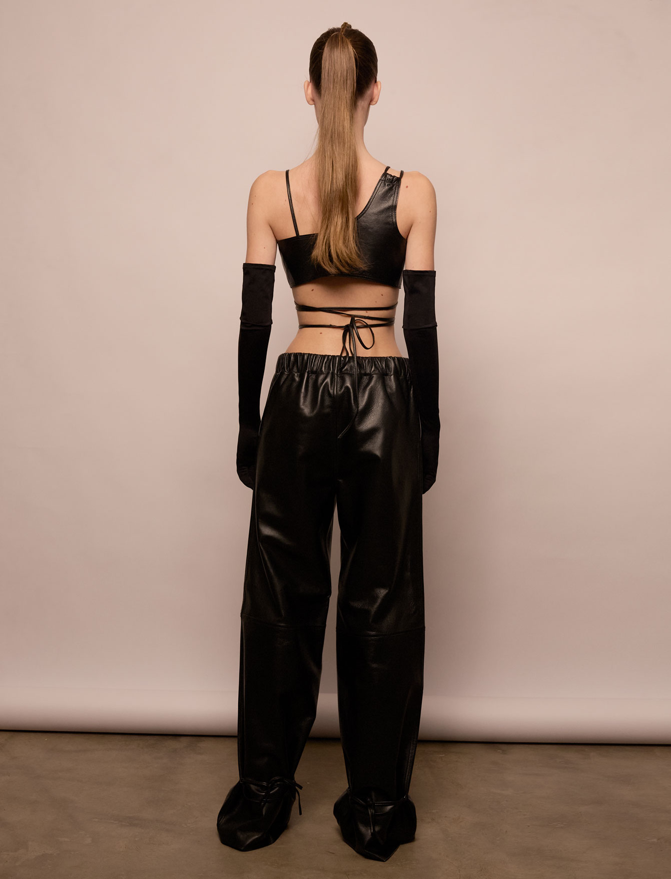 Топ №53 B.Leather. EX