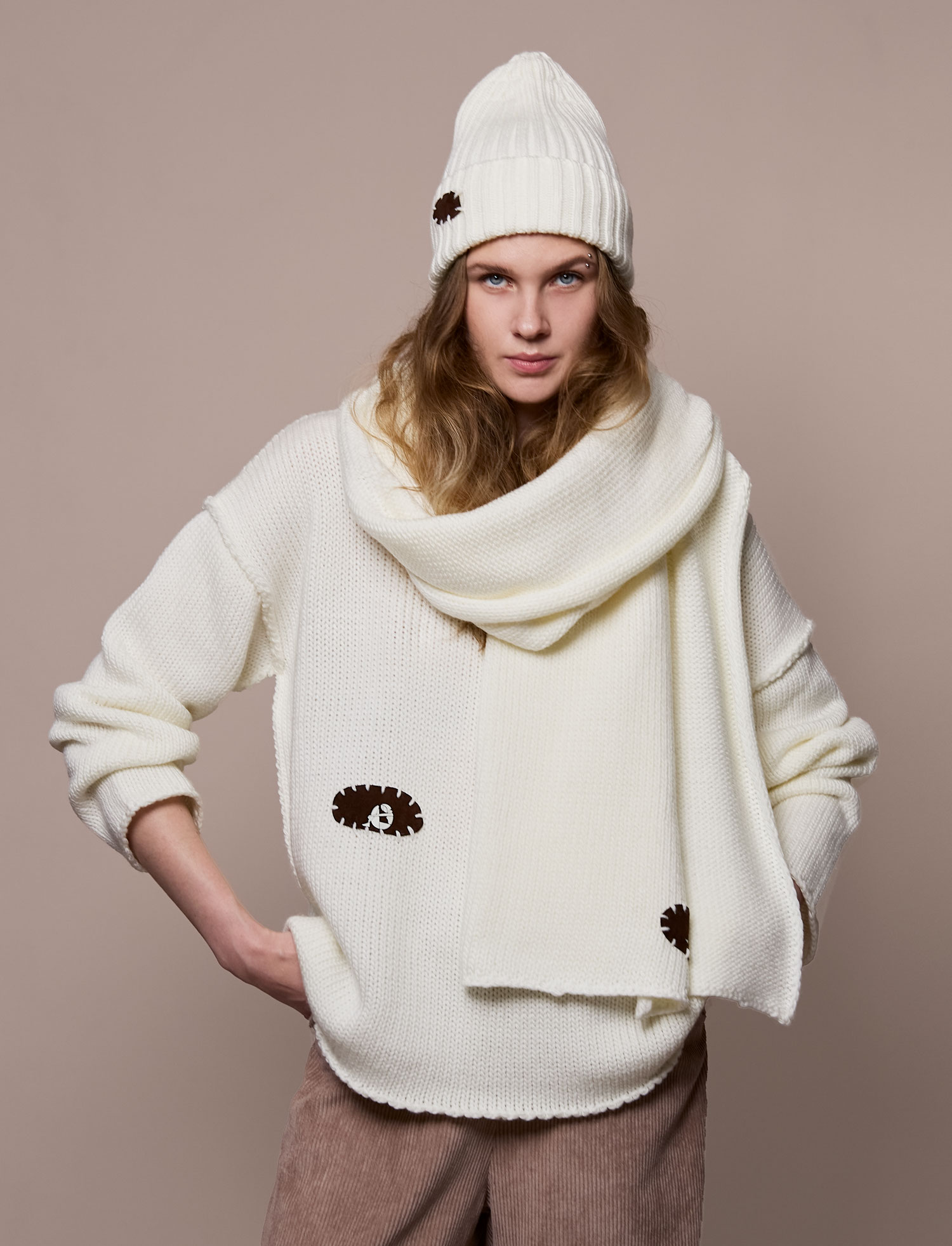 Шапка №1 Milky Stone. EX