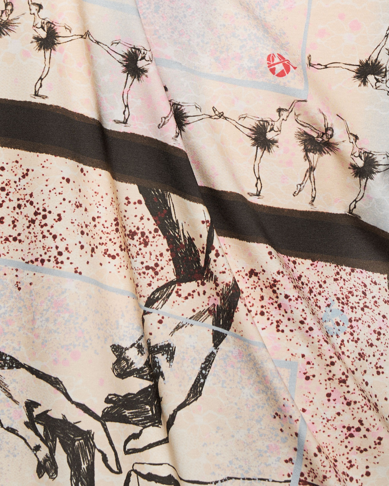 Платье-футболка №18 Swan Lake