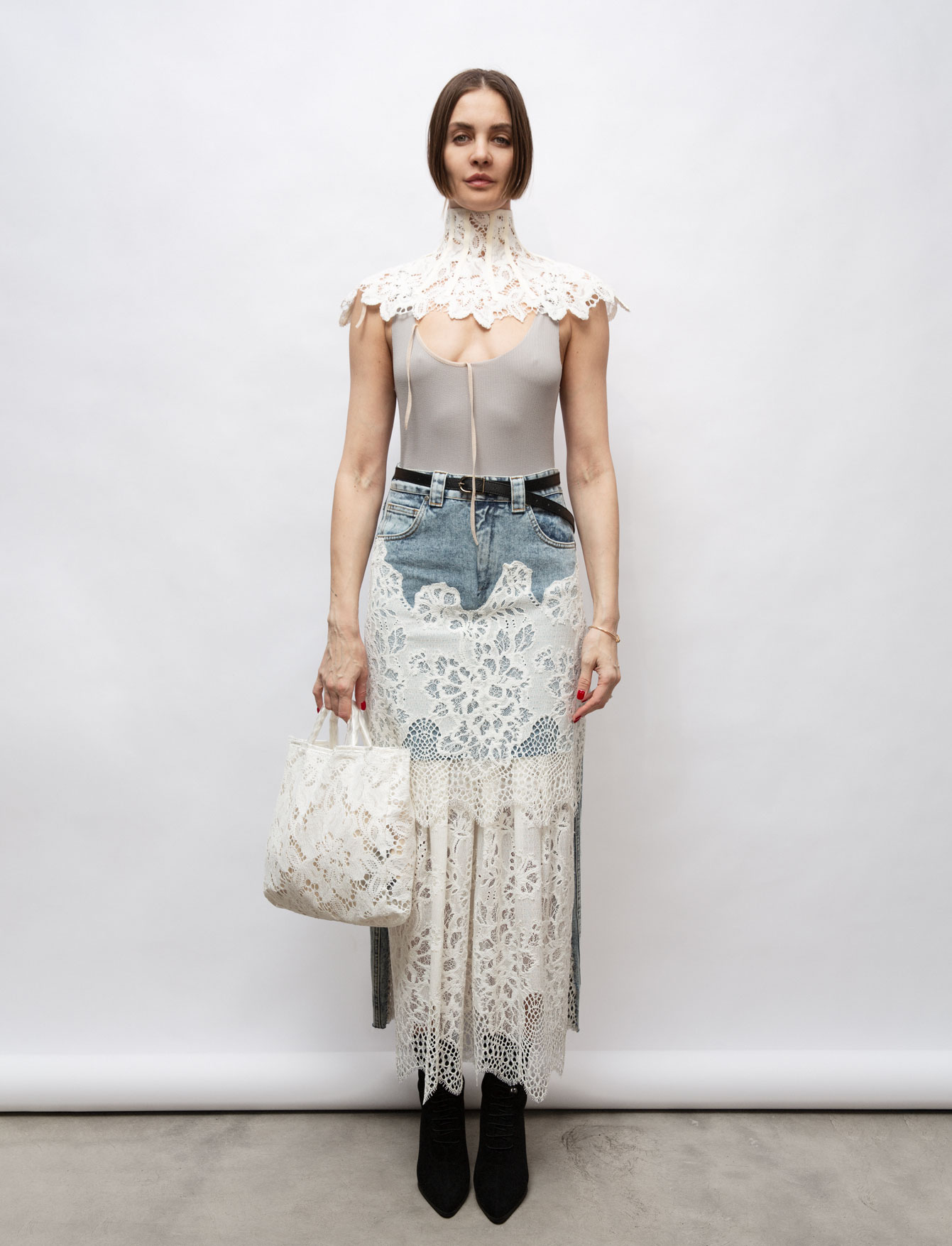 Воротник из кружева №25 Peony