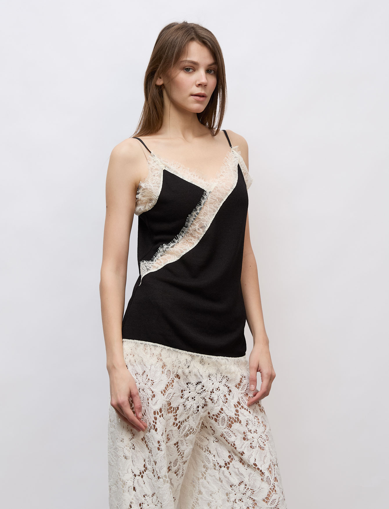 Майка №34 Novel