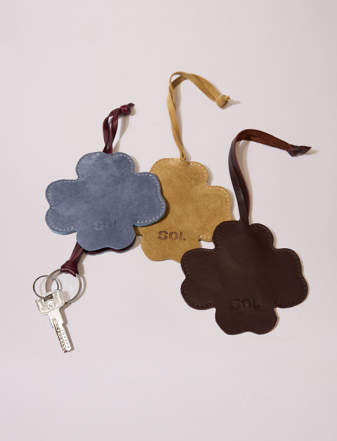 Ключница-брелок Lucky Camel