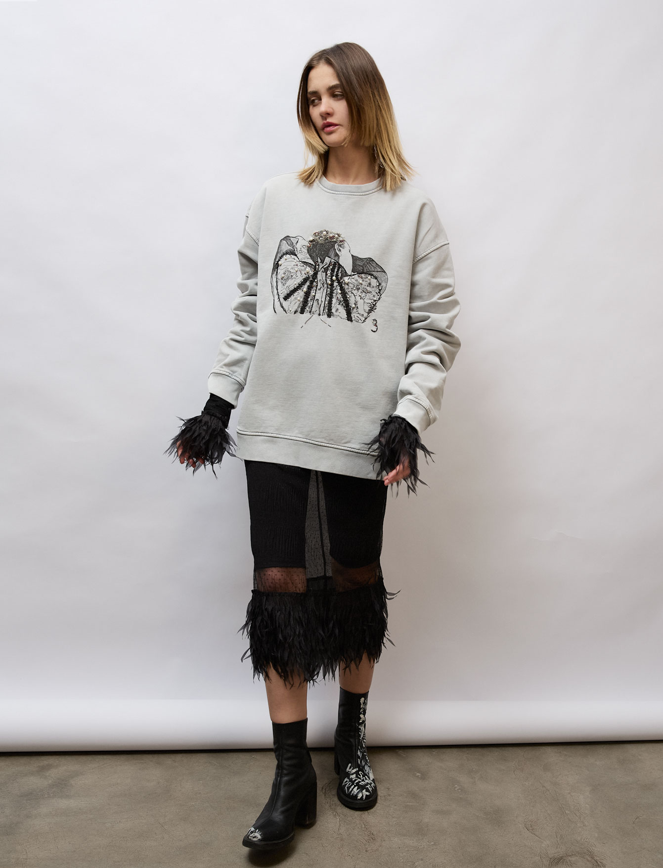 Свитшот Light Mind