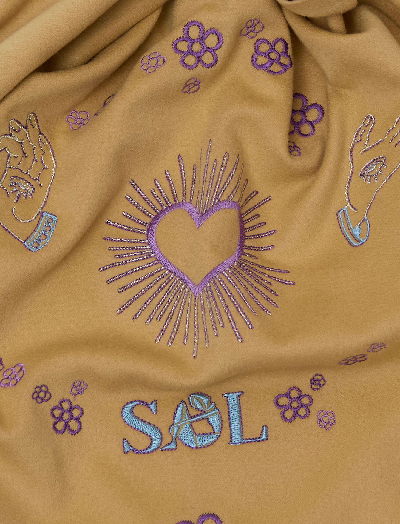 Косынка №2 Cashmere. Heart