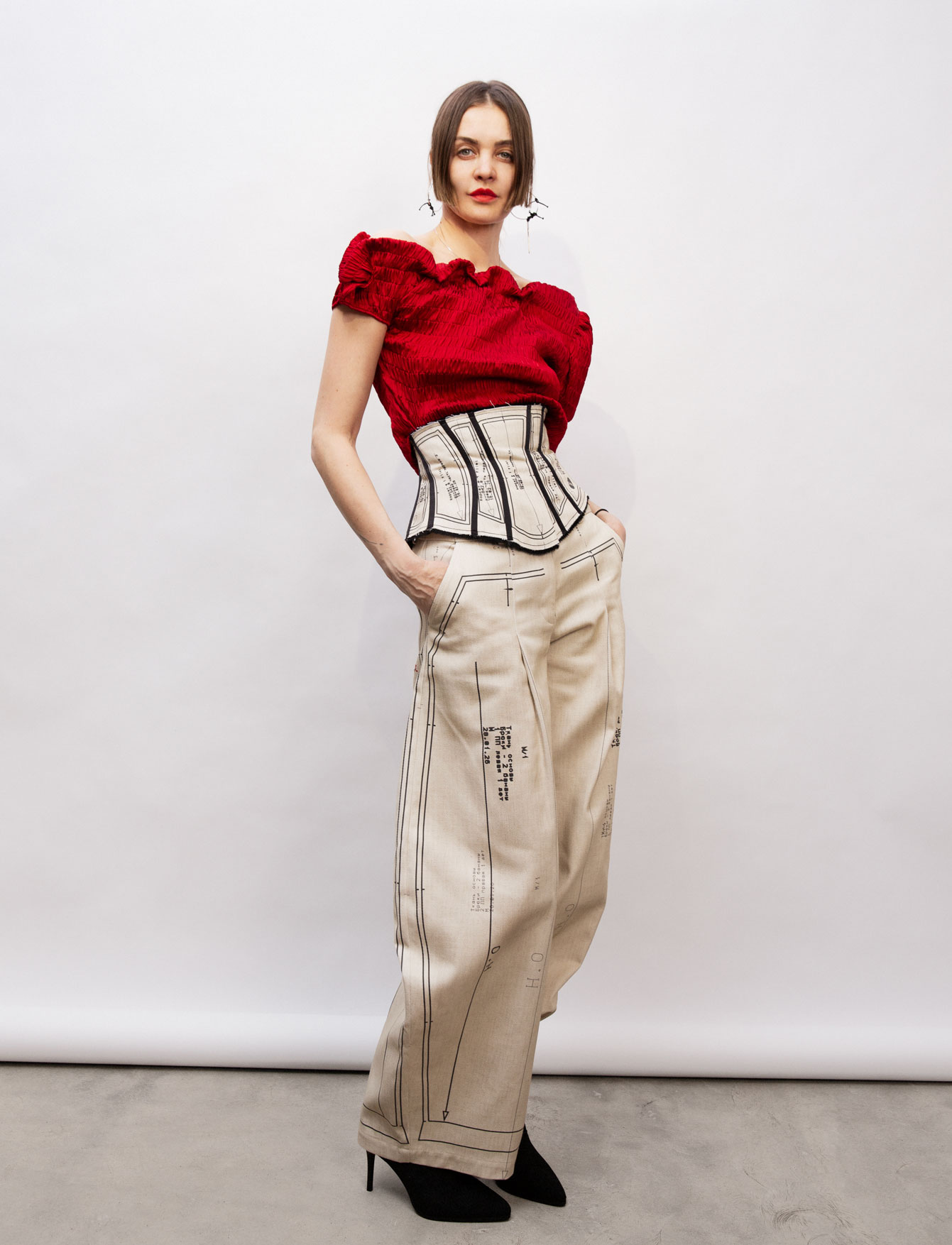 Топ e№6 Scarlet