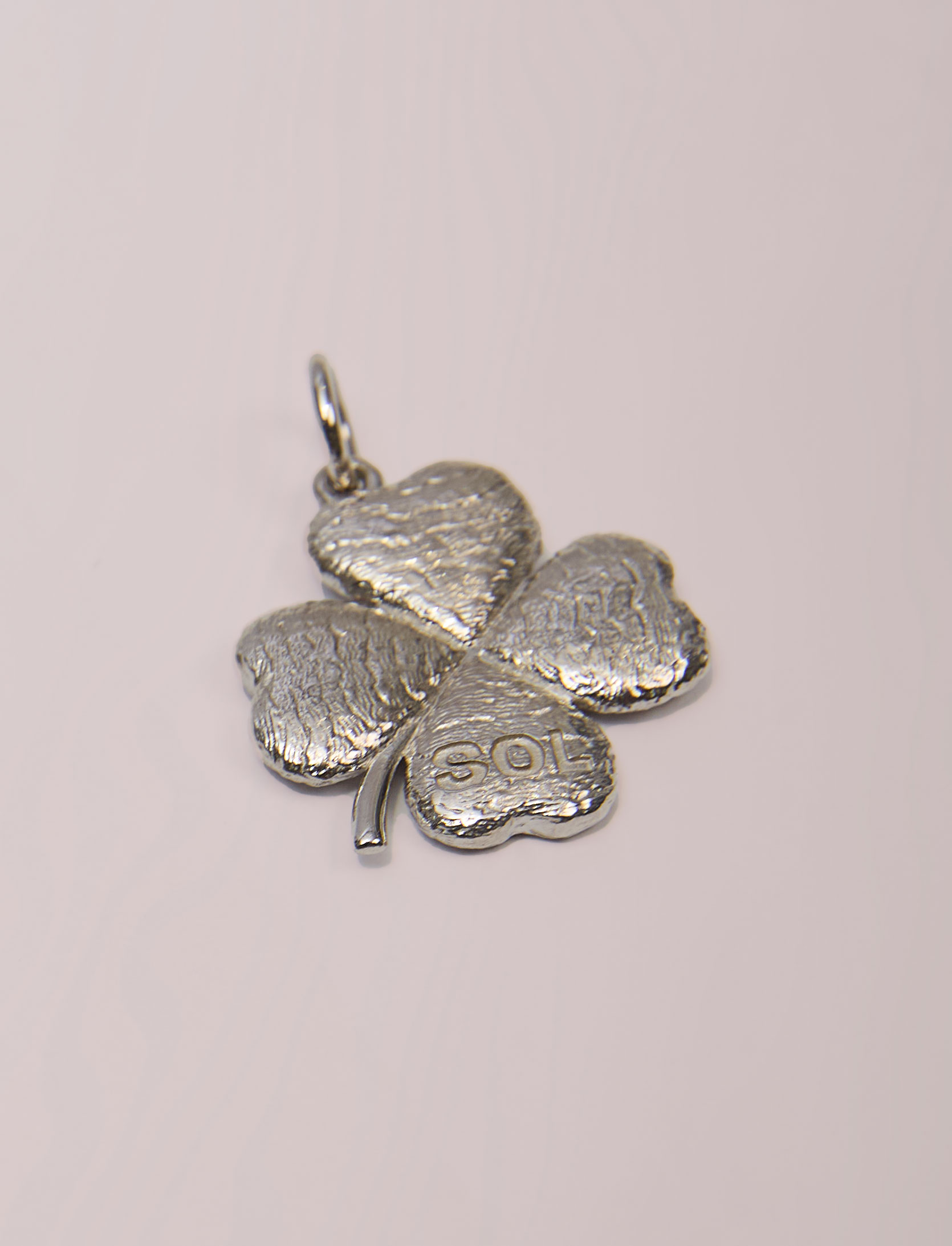 Кулон Lucky Clover