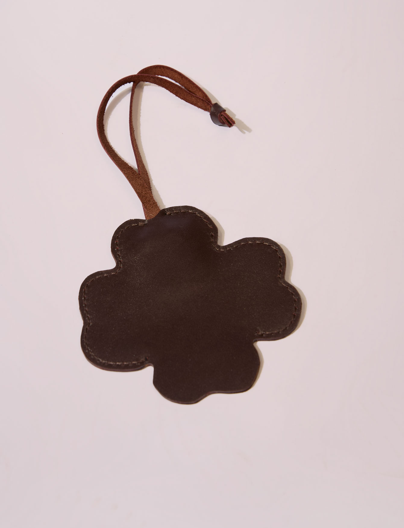 Ключница-брелок Lucky Merlot