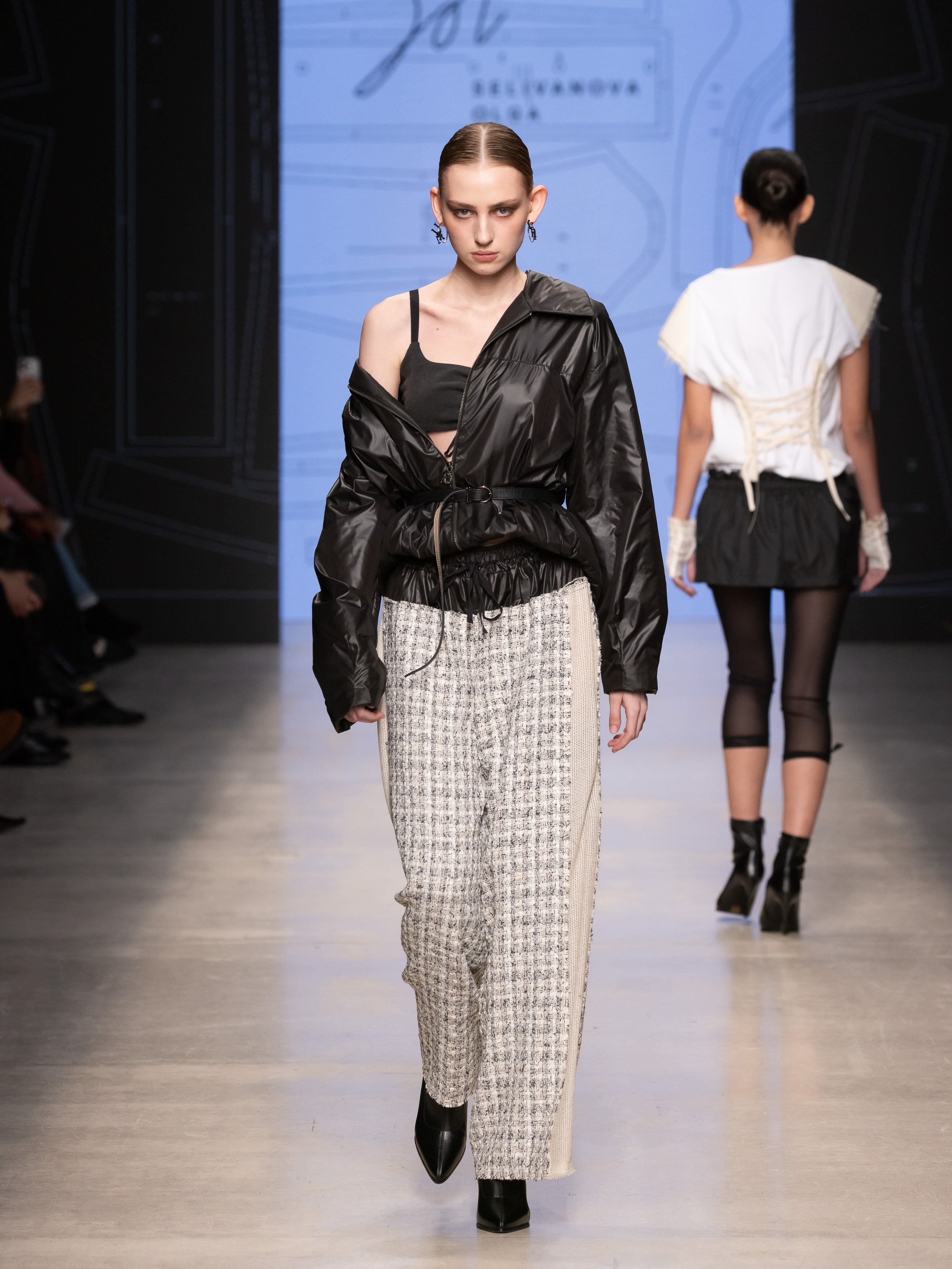 Куртка №36 Noir