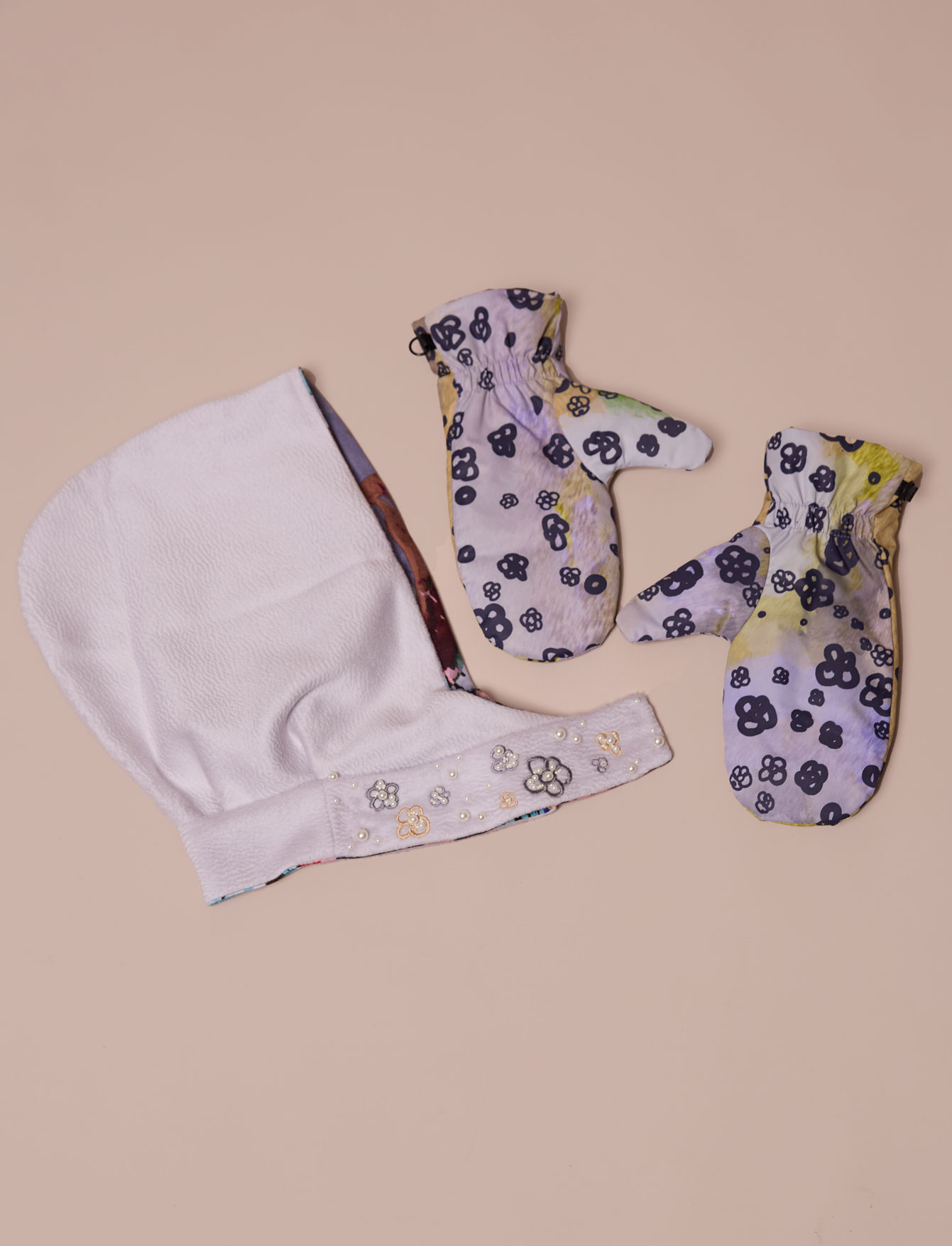 Варежки №32 Flower aura