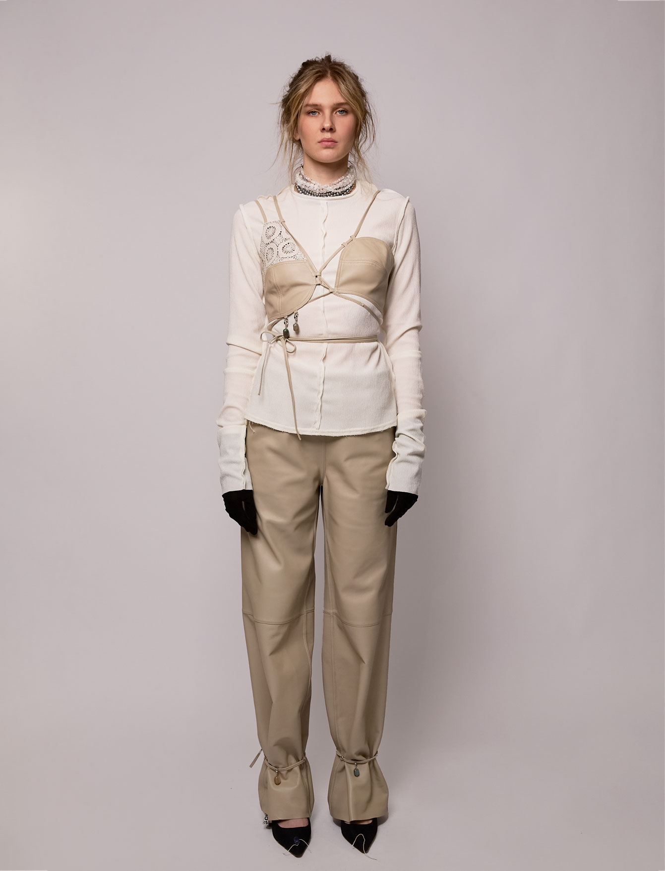 Топ №53 Milky Leather. EX Топ №53 Milky Leather. EX
