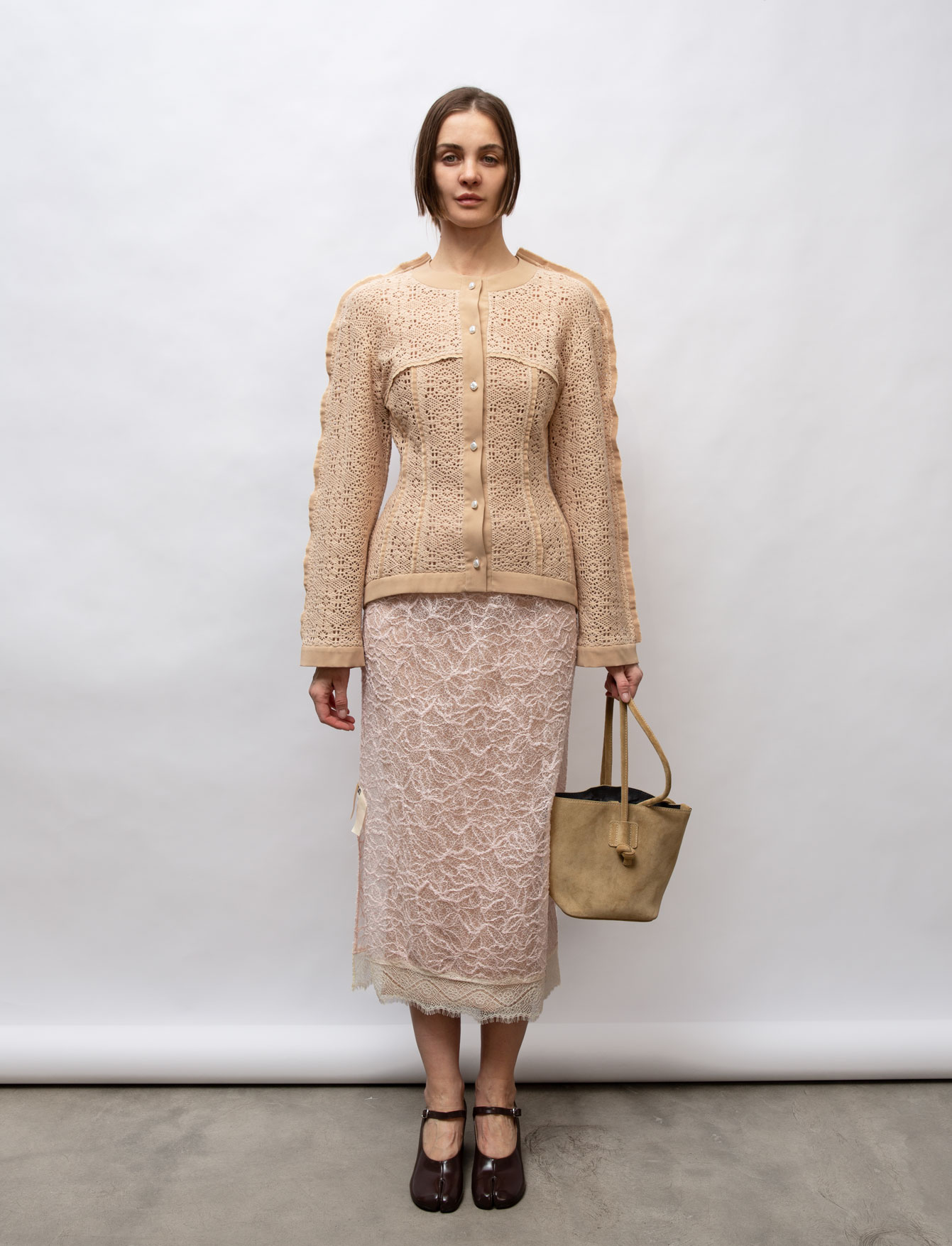 Образ 19: Блузка + юбка кружево