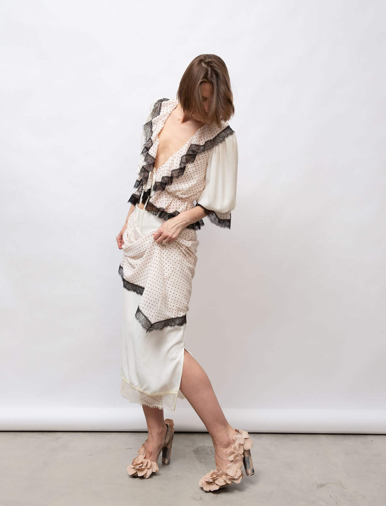 Образ 23: Блузка + Юбка Negligee