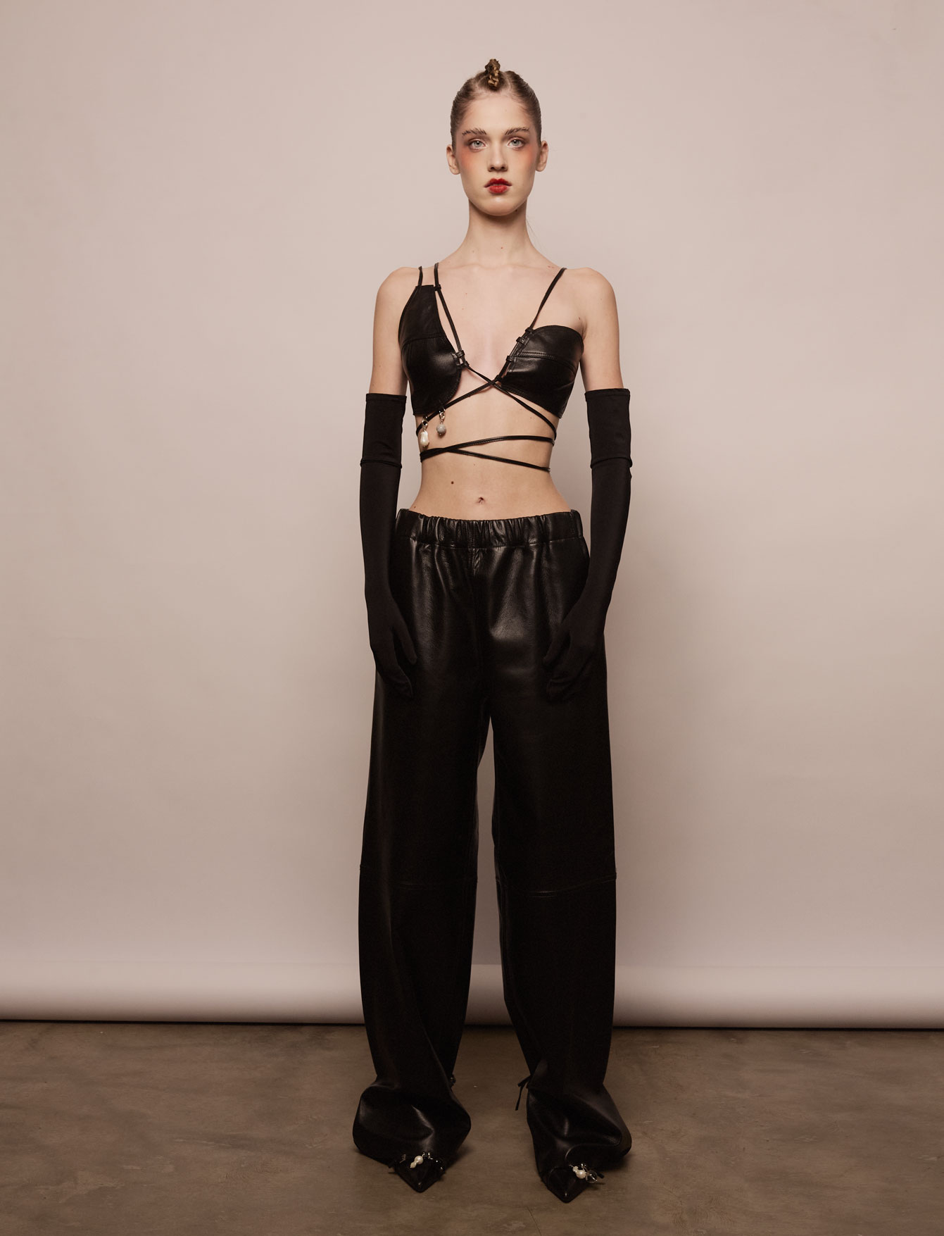 Топ №53 B.Leather. EX