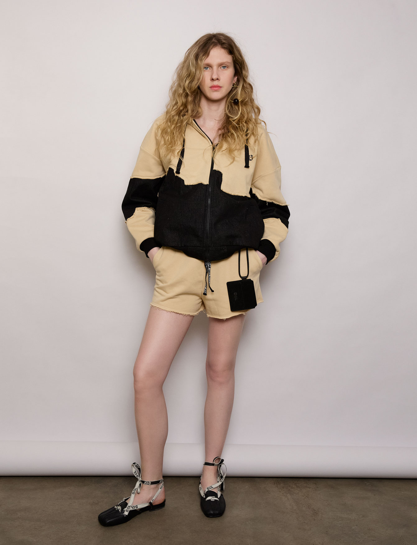 Куртка джинсовая №49 Cut out