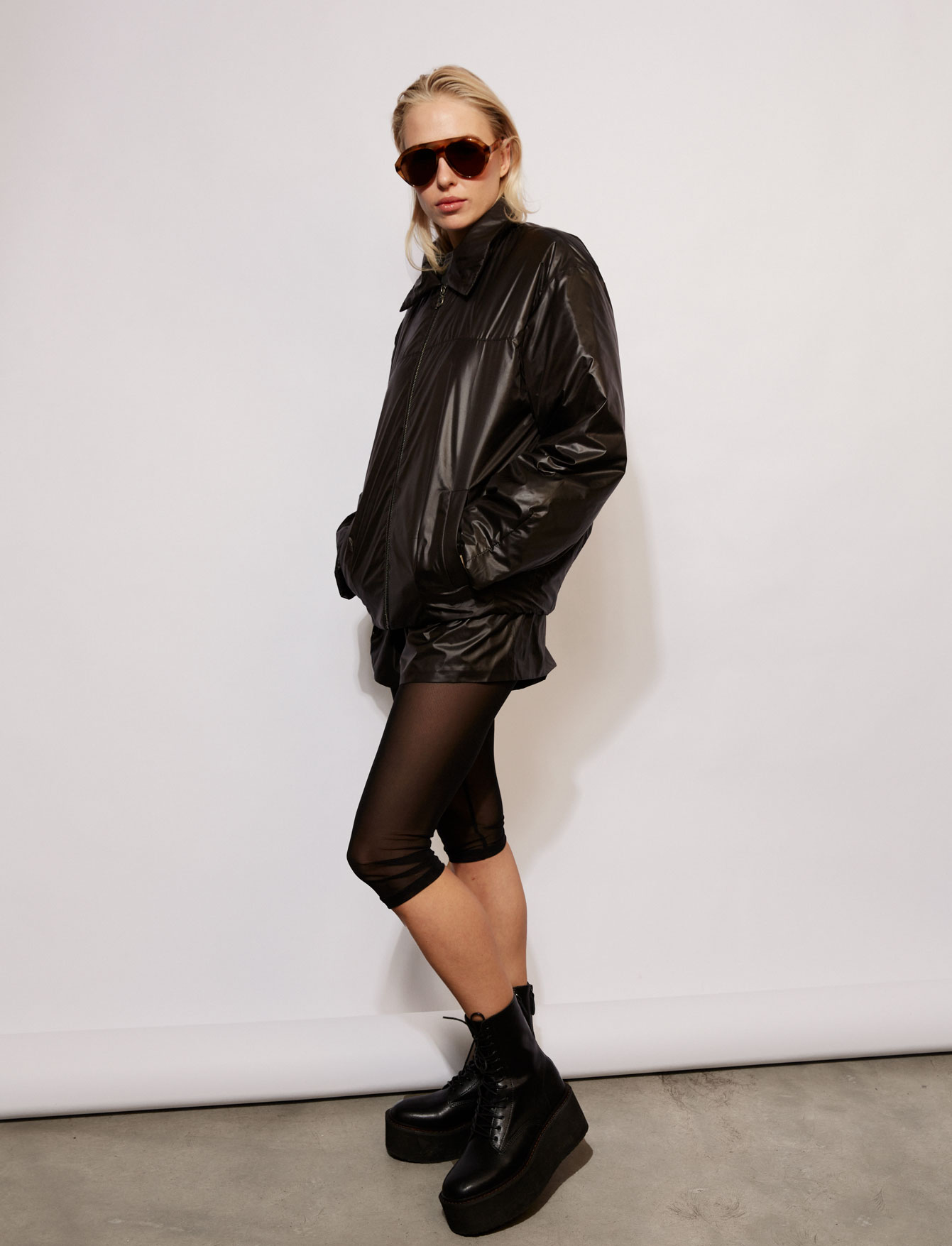 Куртка №36 Noir