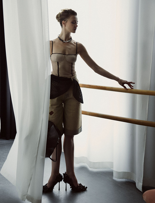 Топ №29 Filet Lace. Beije