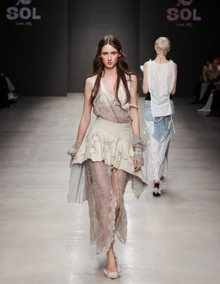 Корсет с баской №7/1 Rose Leather. EX