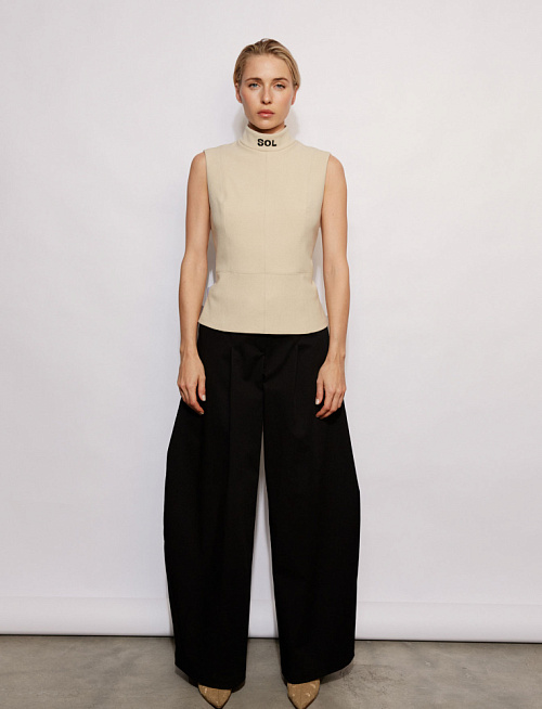 Топ e№2 Mannequin