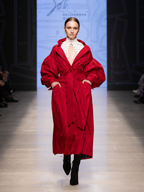 Тренч №6/2 Scarlet