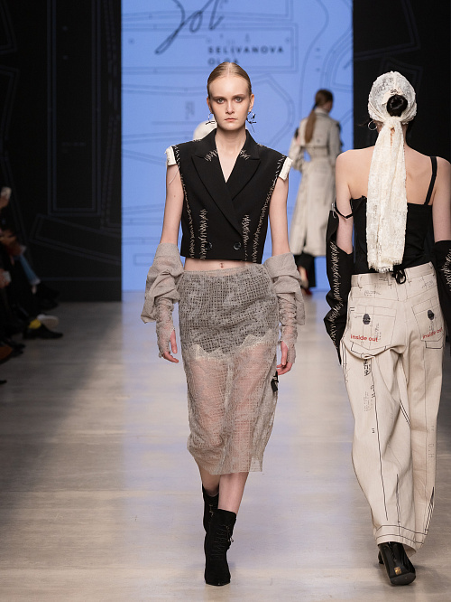 Жилет №17 B.Stitch